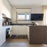 Bezzi Flexyrent A.c. Wifi Appartement *